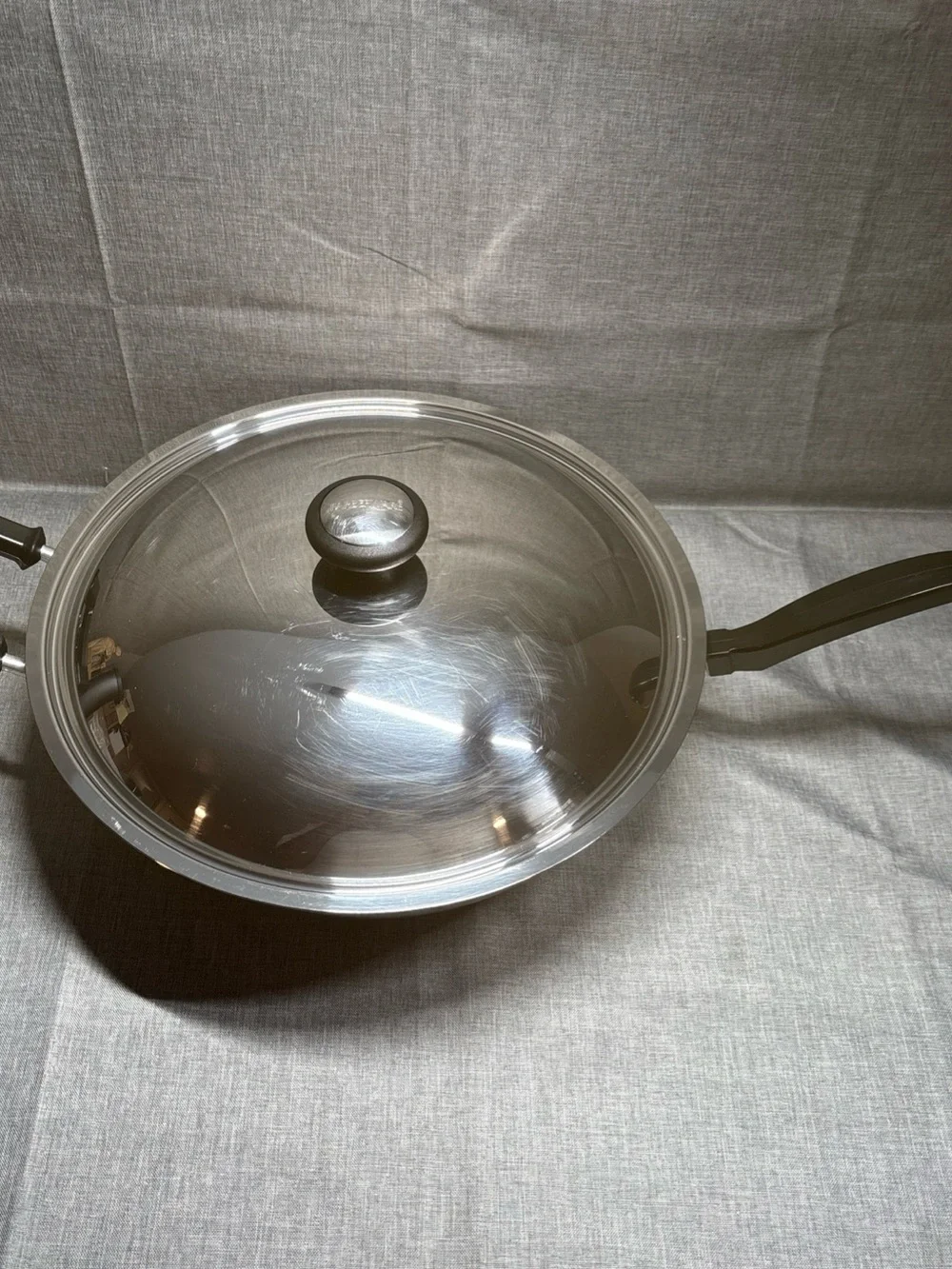 Farberware Brilliance 12” Skillet/Wok 18/10 Stnlss Steel W/ Unique Wok Domed Lid